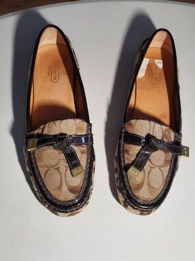Coach FRIDA Slip on Loafers 8.5 Signature Monogram Logo Brown - shipping incl